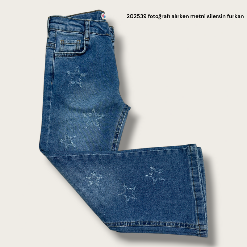 Yıldız Detaylı Jean Pantolon