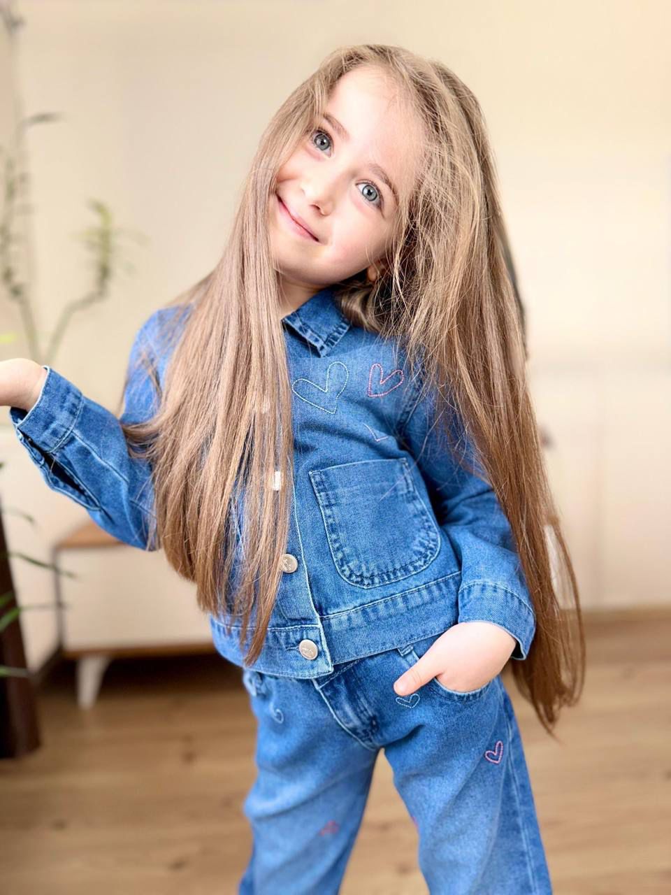 Kalp Nakışlı Kız Çocuk Kot Ceket Kot Pantolon Takım